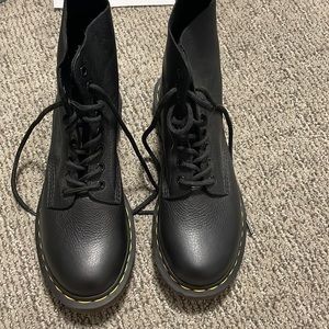 Black 1460 Doc Martens never worn